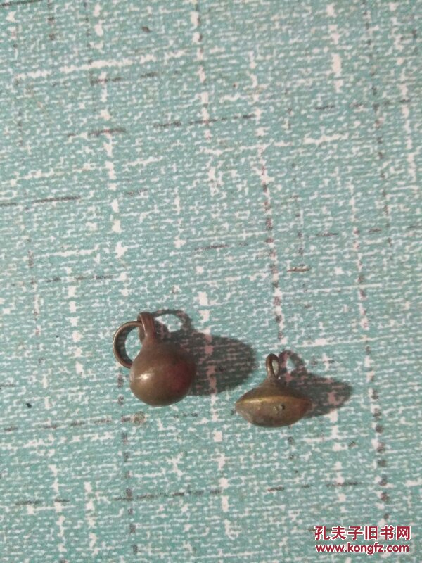 （箱1-33）民国铜扣子4个一起