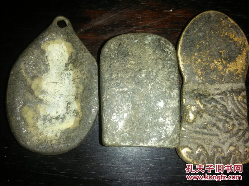 三个辽代 ，小佛像