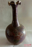 刚出土的南宋官窑老瓷瓶