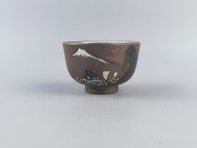 绘富士山紫砂挂釉杯