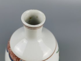 粉彩花鸟小瓶,福字底款