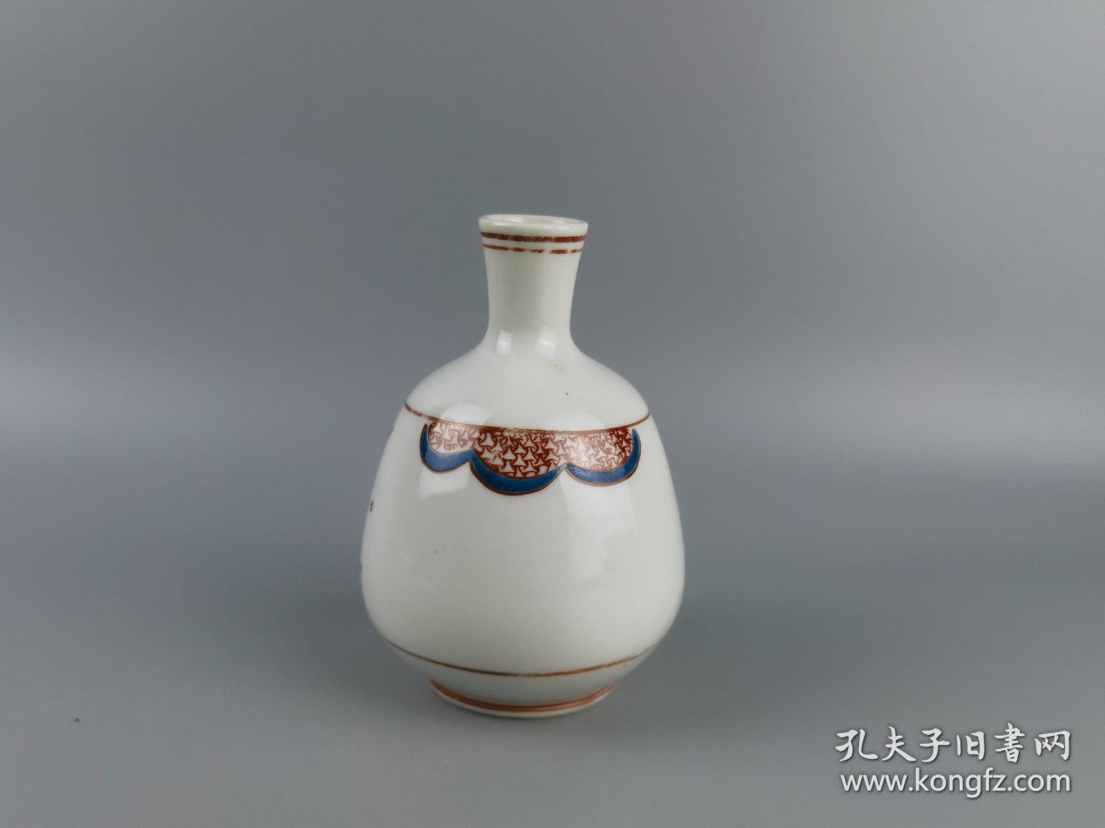 粉彩花鸟小瓶,福字底款