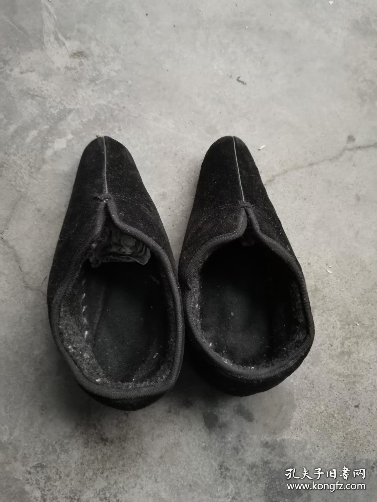 时期小脚棉鞋，长18公分