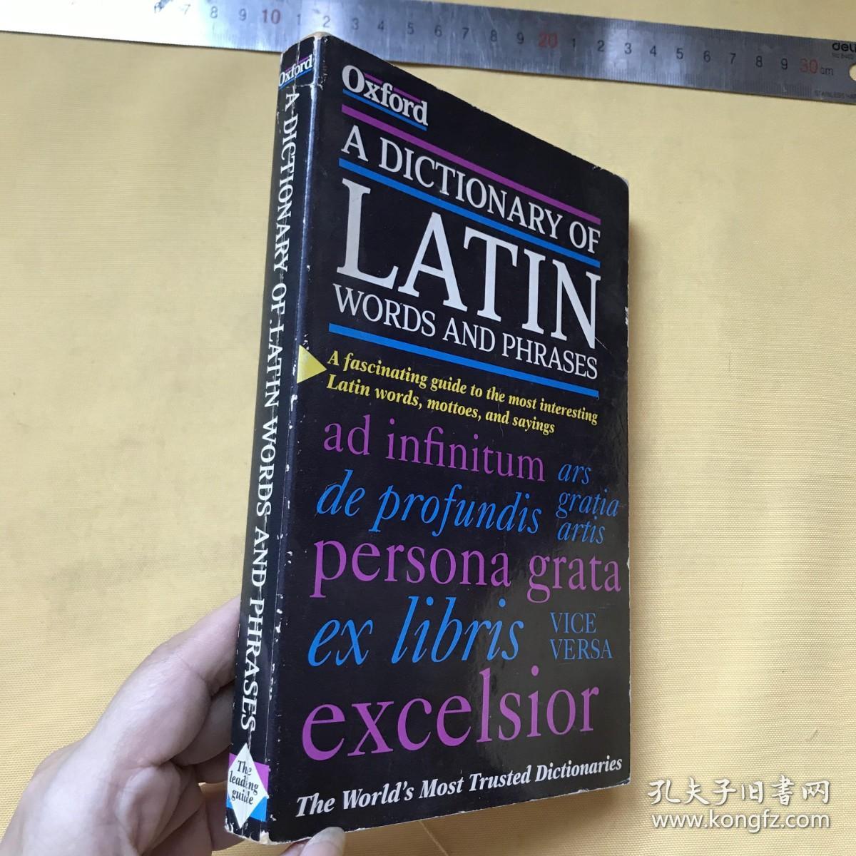 英文   牛津拉丁语词典   A DICTIONARY OF LATIN WORDS AND PHRASES