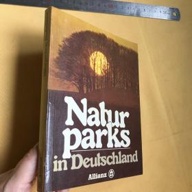 德文  精美插图本  Natur parks in Deutschland