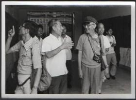 1980年代长春客车工厂欢迎日本地铁代表团一组（老照片）