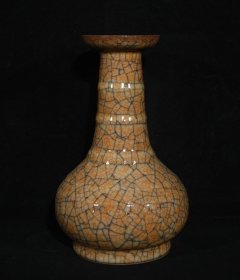 宋哥窑金丝铁线炫纹盘口瓶，高22.5×13.5厘米