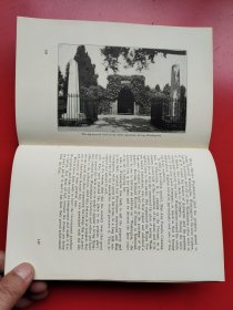 布面精装1930年初版《华盛顿》含白宫、国会山大厦、五角大楼、财政局大楼、华盛顿纪念碑、华盛顿大教堂、华盛顿墓等著各胜地照片70帧。