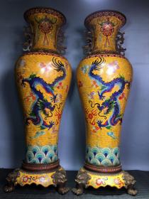 旧藏铜胎景泰蓝掐丝珐琅彩龙凤呈祥瓶摆件一对
尺寸高62宽22重31斤