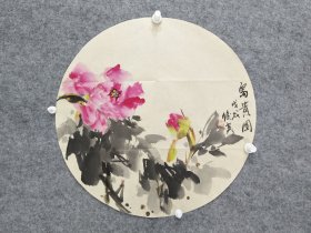 sc315号国画写意花卉牡丹 富贵图 50×50cm 作者：李俊英 笔名李鑫 1952年生 山东省阳谷县人 现为山东省、阳谷县老年书画协会会员 作品获九阳杯山东省第四届中老年书画大赛优秀奖 第二届全国中老年书画创作交流研讨会银奖