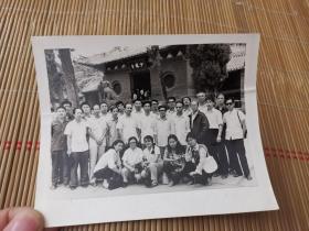 朱树诚旧藏老照片5枚  1983年 中南五省编辑读书班游览少林寺合影等