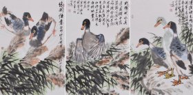 鲍铁雷，1963年出生于浙江瑞安，现居北京，中国美术家协会会员、中国工笔画学会会员，中国青绿山水画院副院长、中国国家画院何加林工作室助教、中国人民公安大学外聘教授、中央国家机关事物管理局中国画班导师、中国科学院山水高研班导师、国家图书馆花鸟高研班导师，浙江画院研究员、西藏西域艺术研究院研究员、中关村艺术研究院研究员、中国书画杂志社国画院院聘画家、杭州市萧山宁围文联副主席、宁围美术家协会主席