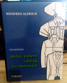 稀缺， 《男装的公制切割，男女通用衣服和计算辅助设计》 约2011年出版