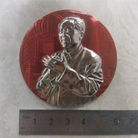 红色纪念收藏毛主席像章胸针徽章包老物件348宫灯拍手