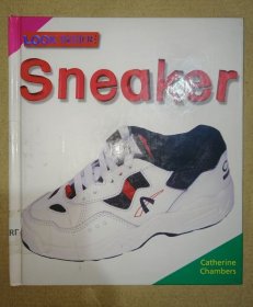 【特价二手书】Sneaker (Look Inside) 运动鞋（看里面）