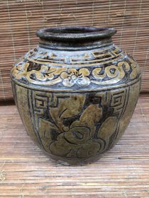 清代马口窑刻画陶坛
