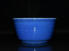 清代霁蓝开片小缸