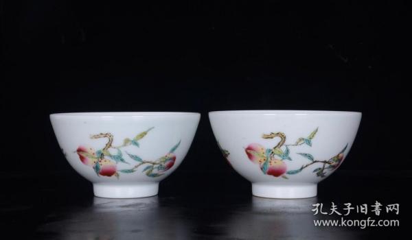 旧藏 粉彩花卉石榴碗