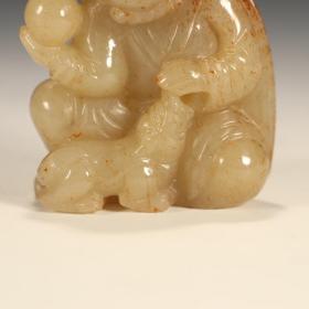 清代和田玉胡人驯兽把件