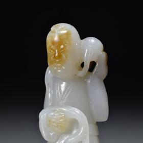 和田玉籽料胡人戏兽雕件