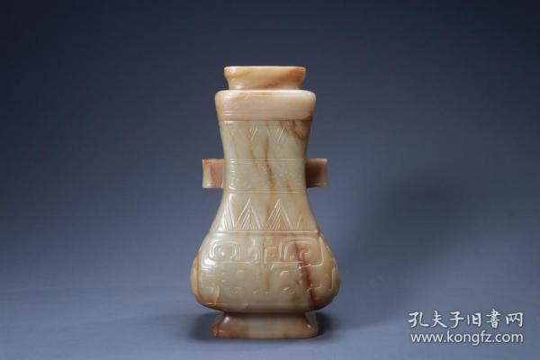 旧藏：和田玉饕餮纹贯耳瓶