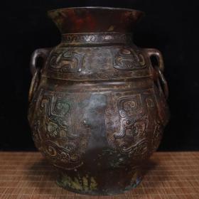 战汉时期——青铜兽口罐
长18cm高22cm
重2410克