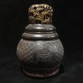 旧藏：葫芦漆金蝈蝈罐包将红润尺寸：高10.5cm 肚宽7.6cm 口径4.2cm重69g。