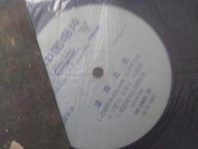 60/90年代黑胶木唱片：（电影歌草原之夜）73