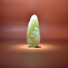 【惜墨舫】致敬708090 15克天然和田玉精品特色料翠青白玉荷花莲花挂坠小手把件 苏工苏州玉雕 70后80后90后喜欢的藏品商品 致敬逆行者