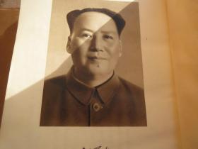 大版本《毛泽东选集》 合订   。1966 年5月上海一版一印   字典白纸版本
