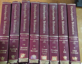 encyclopaedia britannica（I, II , III, VI, VII, VIII, X, IX ）8本合售 （馆藏）