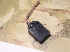 亚料，老料无事挂牌