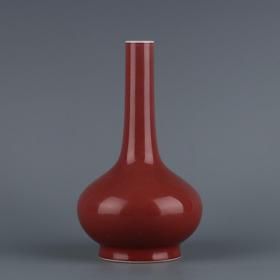清乾隆年间霁红釉胆瓶