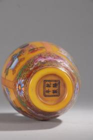 清代-黄琉璃画珐琅博古瓶。