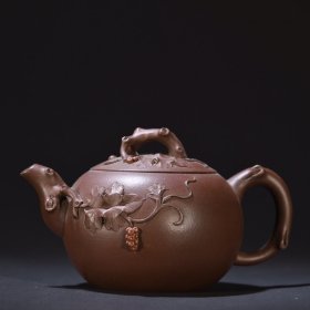 旧藏 紫砂堆雕多子多福茶壶