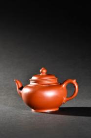 旧藏“顾景舟”款紫砂大红袍素纹油提壶。