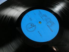 老黑胶唱片  大唱片  永恒的旋律 2   世界著名乐队演奏的古典名曲：世界著名婚礼音乐精选