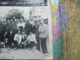 永福中学初十六班部分同学老师三十五年后聚会于永福留影 1990年