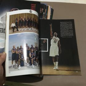 22张NBA复古珍藏系海报+体育世界扣篮科比专辑2009年16