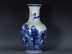 清雍正，青花海水纹人物八仙赏瓶 高度41，口径13.6，肚径22.3，底径14.5