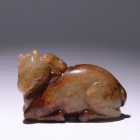 和田玉籽料玉羊 长度，5.5厘米，高度3.4厘米，厚度2.0厘米，重量60克