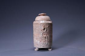旧藏:高古玉螭龙纹盖杯 尺寸：直径8cm 口径5cm 高15cm 重643克