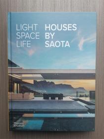 Light Space Life: Houses By Saota 灯光的空间生活