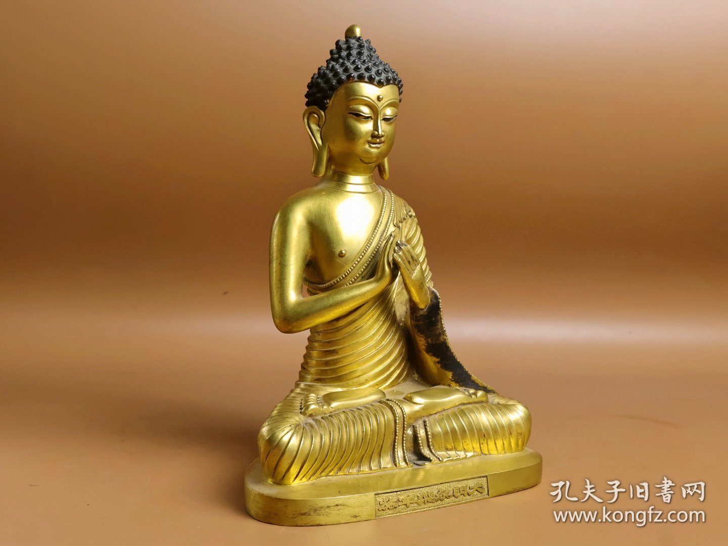 紫铜鎏金佛像，