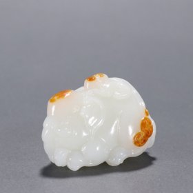 旧藏 和田玉籽料“封侯拜相”摆件