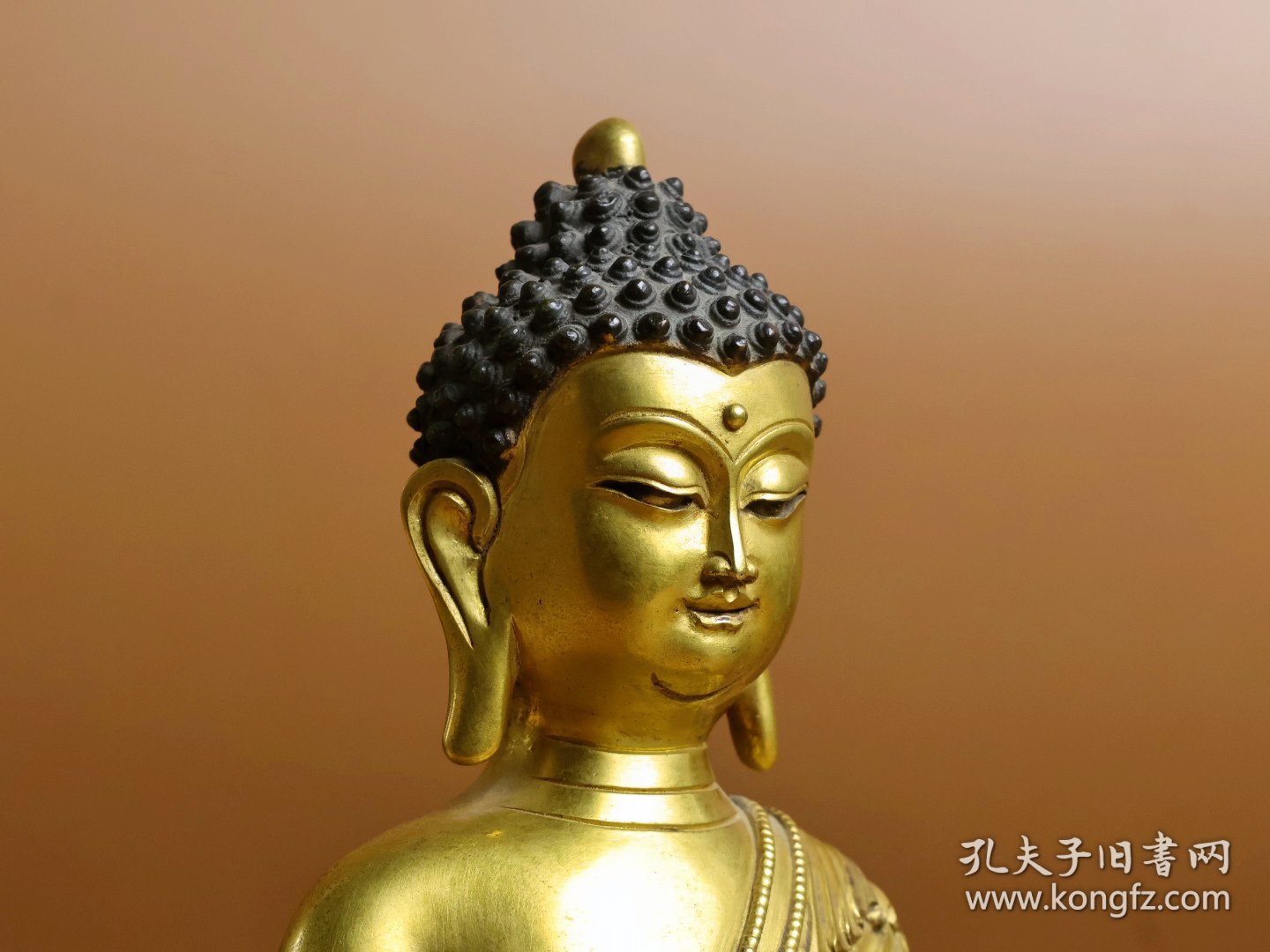 紫铜鎏金佛像，