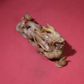 旧藏,汉代生坑白玉满沁龙摆件