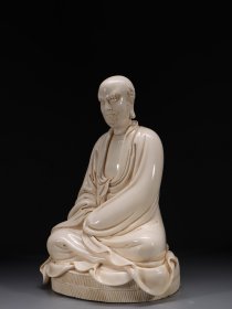 旧藏.德化何朝宗款德化白瓷孩儿红达摩造像