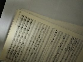 李忠勇器乐曲作品选集+李忠勇声乐曲作品选集+李忠勇交响乐作品选集  硬精装 共700多页厚    另有交响乐作品选光盘一张  品相如图