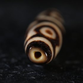 藏传精品宝盖三眼天珠